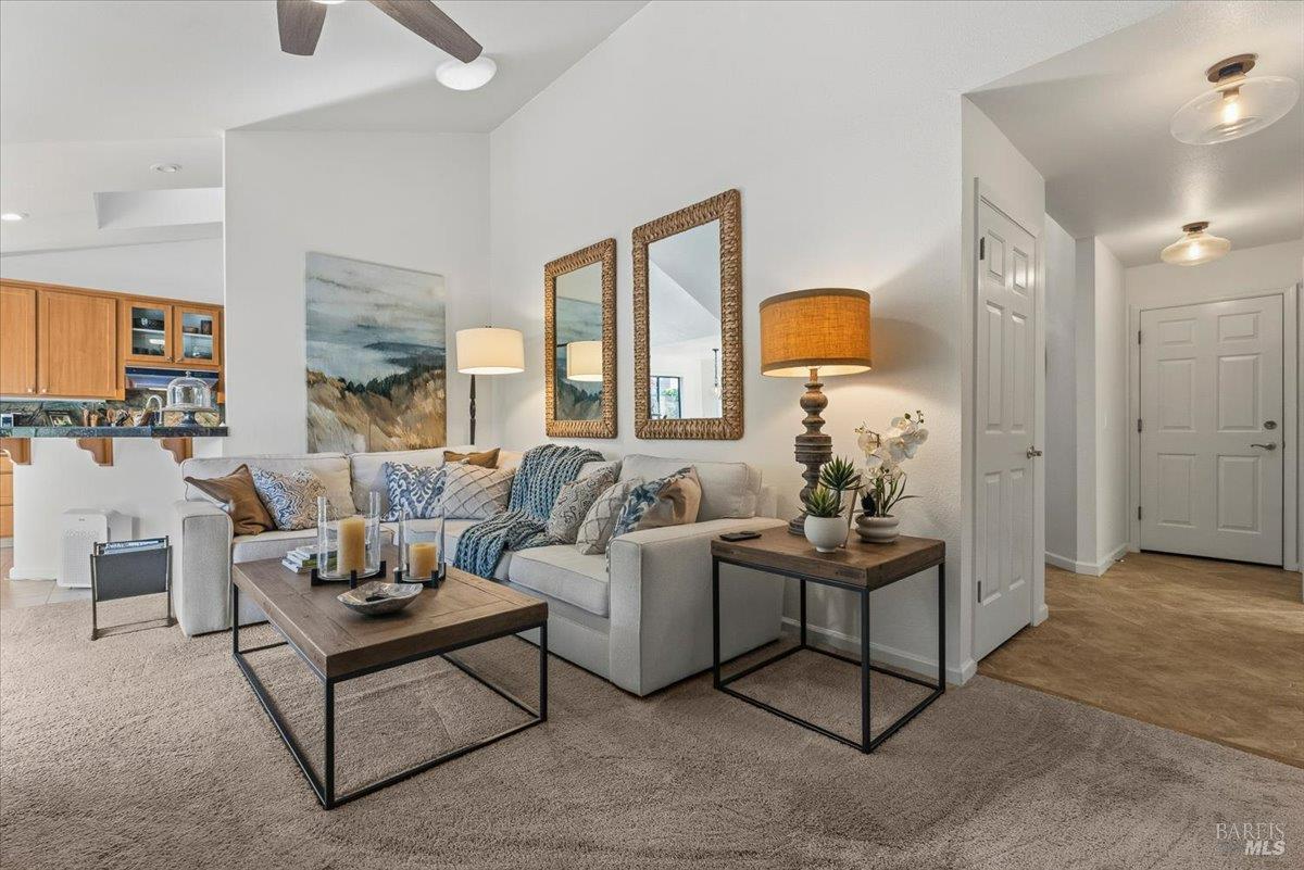 1141 Forest Glen Way Santa Rosa CA 95404