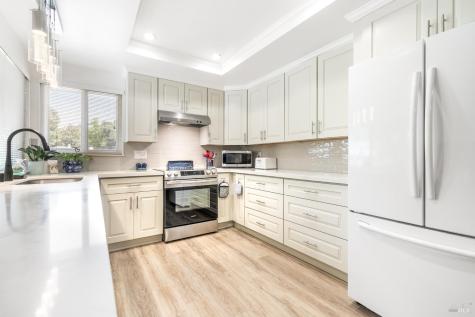 6497 Meadowridge Drive Santa Rosa CA 95409
