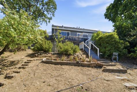 13 Sutro Court Novato CA 94947