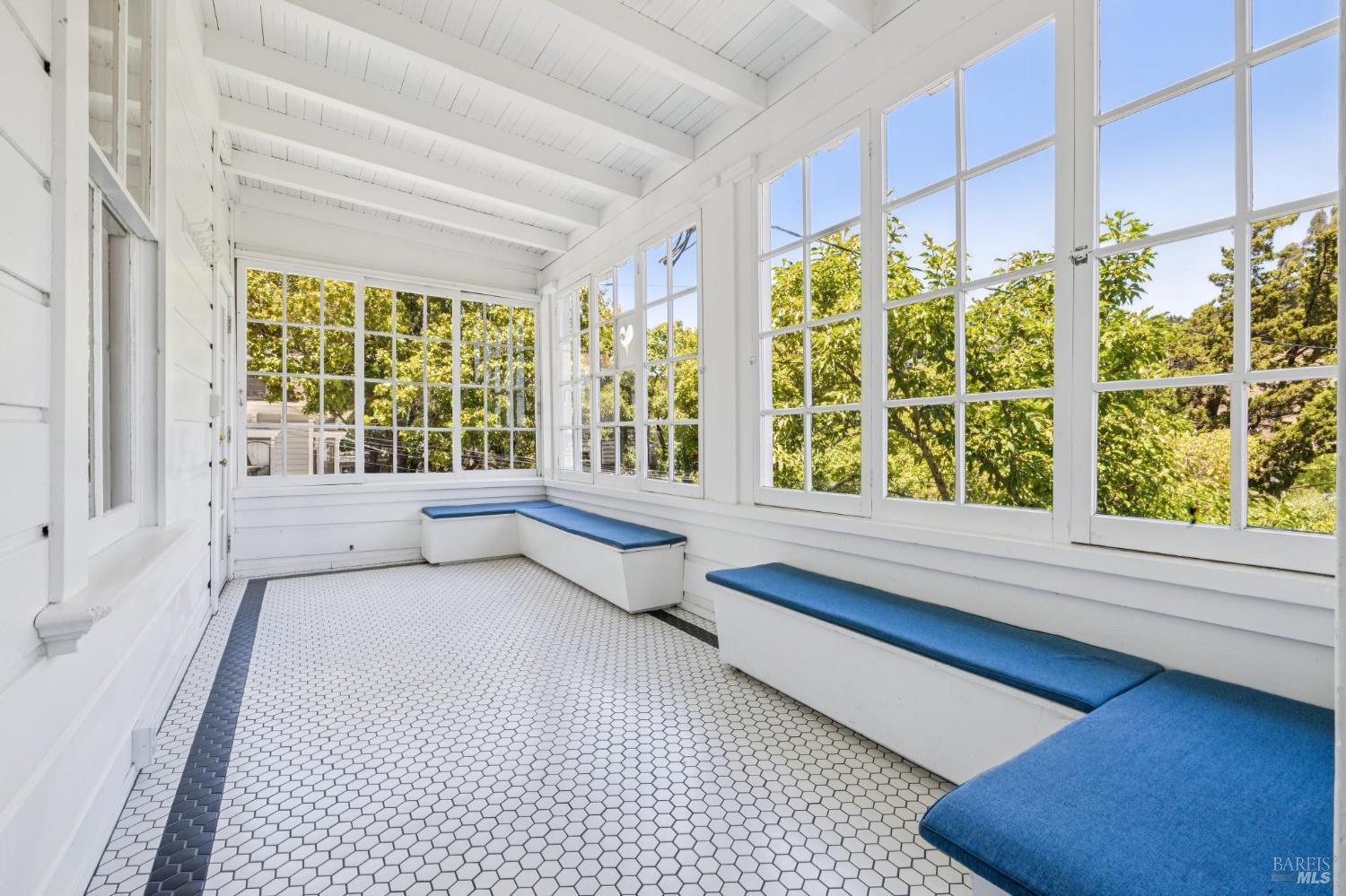 14 Sentinel Court San Rafael CA 94901