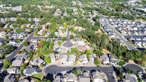 7036 Edinburgh Court Windsor CA 95492