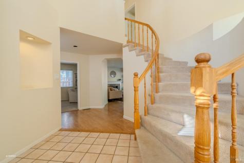 7036 Edinburgh Court Windsor CA 95492