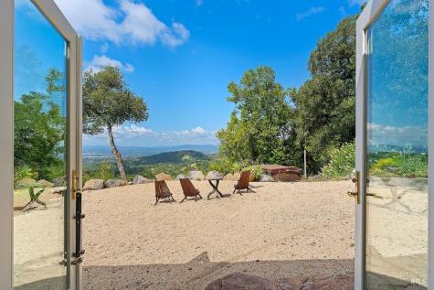 740 Shiloh Terrace Santa Rosa CA 95403