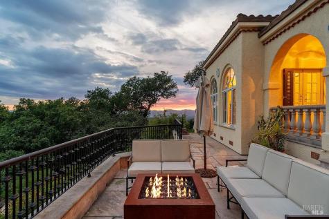 740 Shiloh Terrace Santa Rosa CA 95403