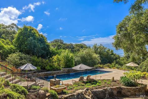 740 Shiloh Terrace Santa Rosa CA 95403