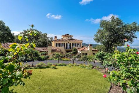 740 Shiloh Terrace Santa Rosa CA 95403