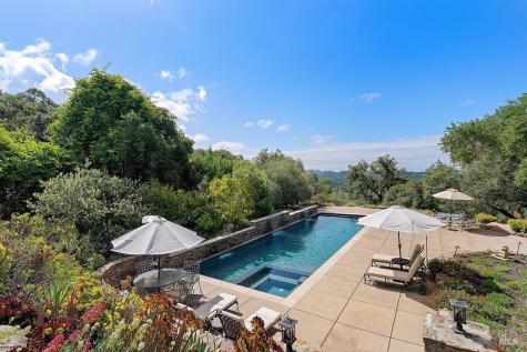 740 Shiloh Terrace Santa Rosa CA 95403