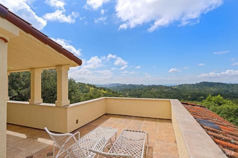 740 Shiloh Terrace Santa Rosa CA 95403