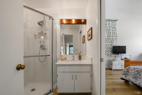 5675 St. Helena Road NE Santa Rosa CA 95404