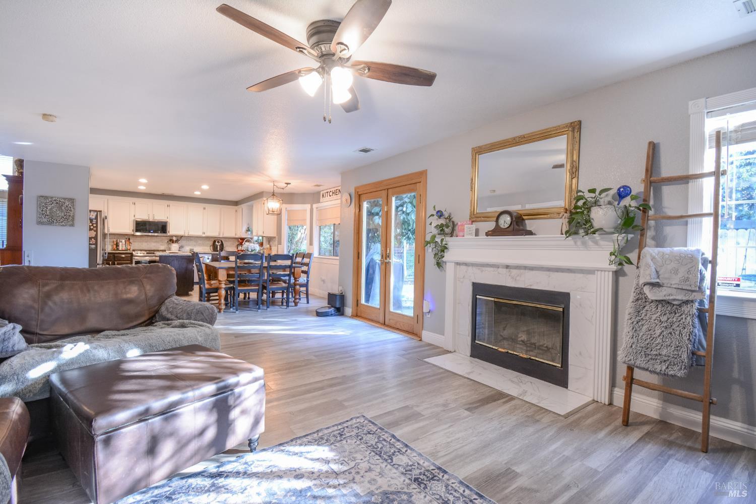 635 Hansen Court Dixon CA 95620