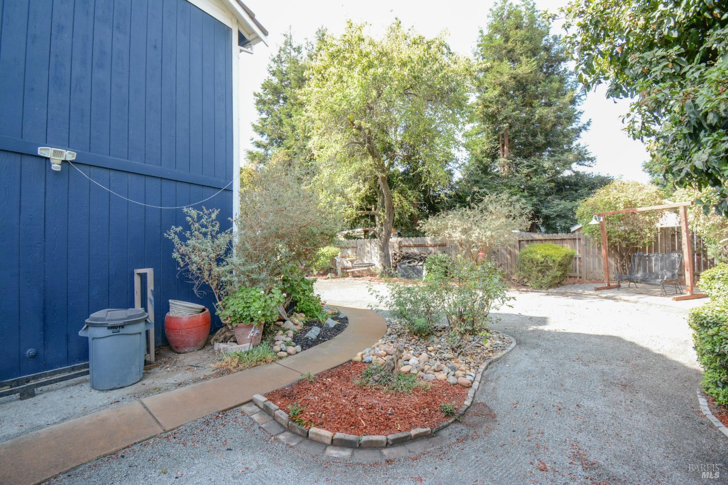 635 Hansen Court Dixon CA 95620