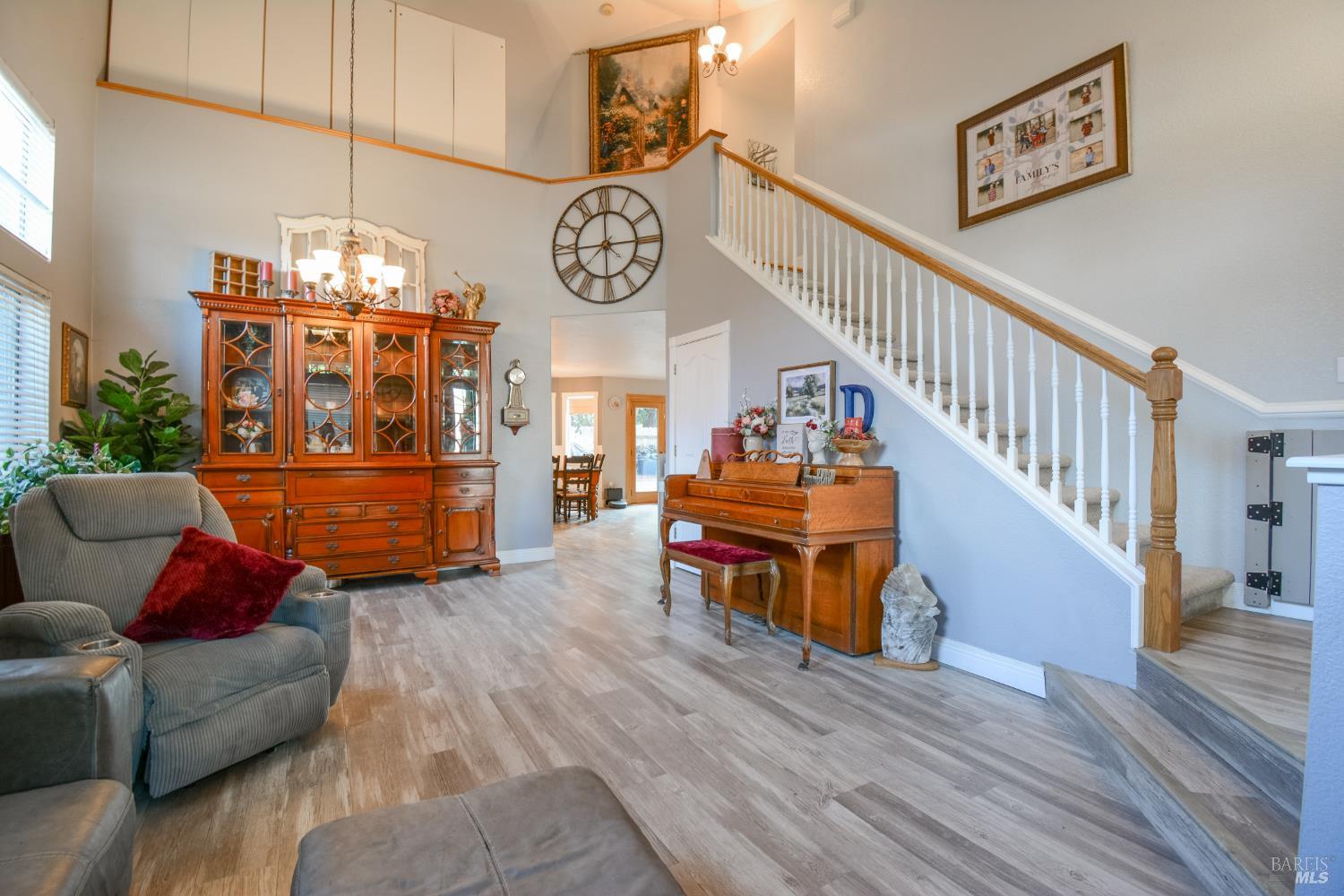 635 Hansen Court Dixon CA 95620