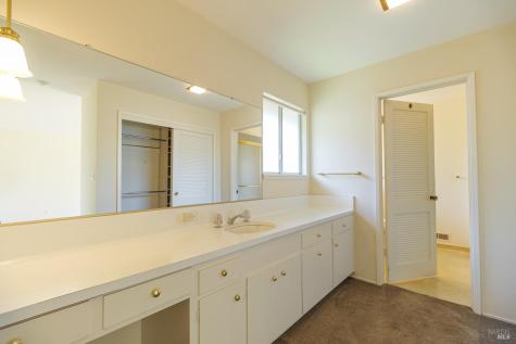 132 Peacock Drive San Rafael CA 94901