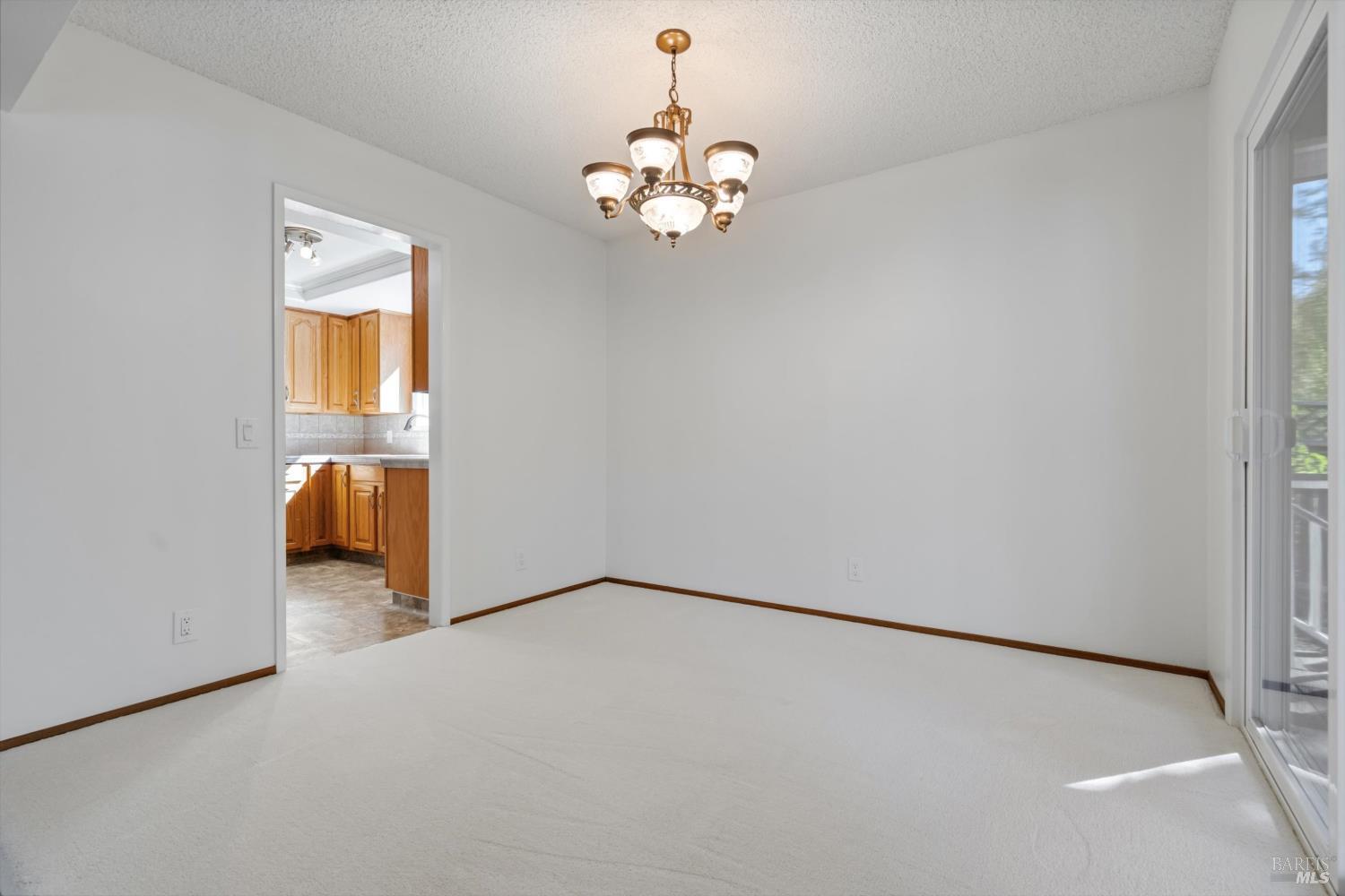 5568 Yerba Buena Road Santa Rosa CA 95409