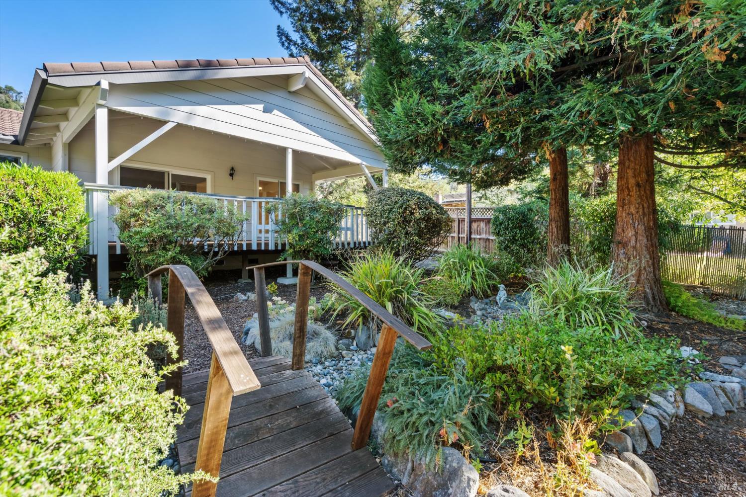5568 Yerba Buena Road Santa Rosa CA 95409