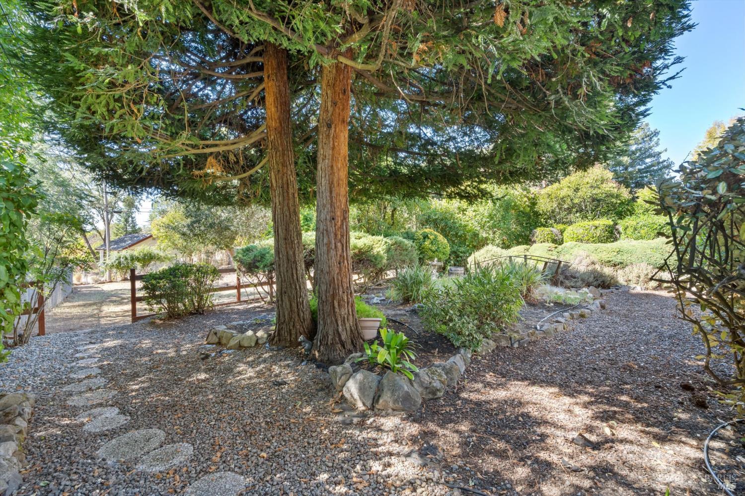 5568 Yerba Buena Road Santa Rosa CA 95409