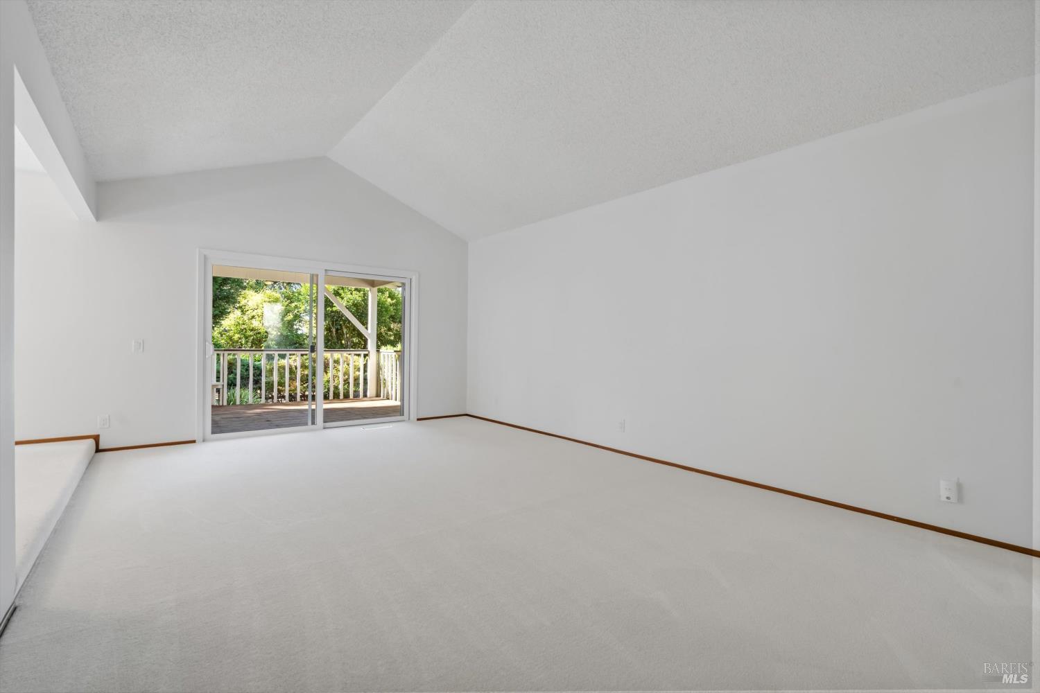 5568 Yerba Buena Road Santa Rosa CA 95409