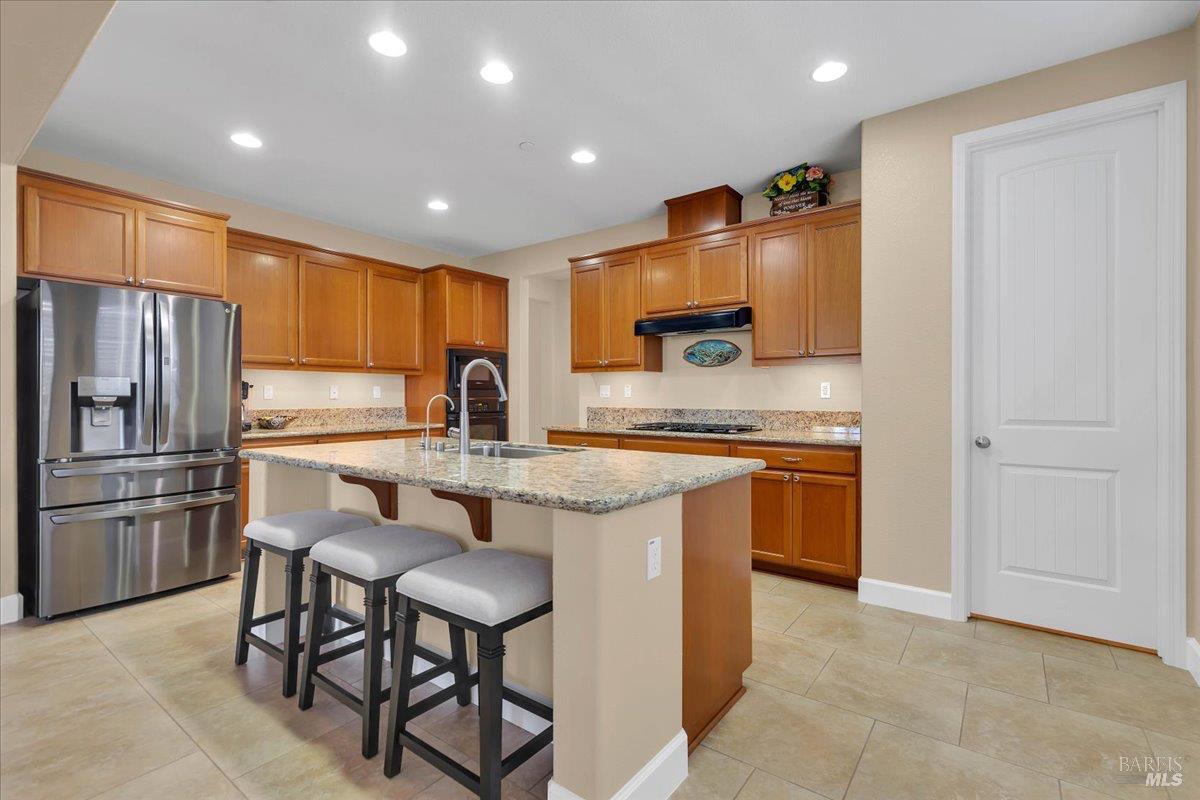 331 Frisbie Circle Vacaville CA 95688