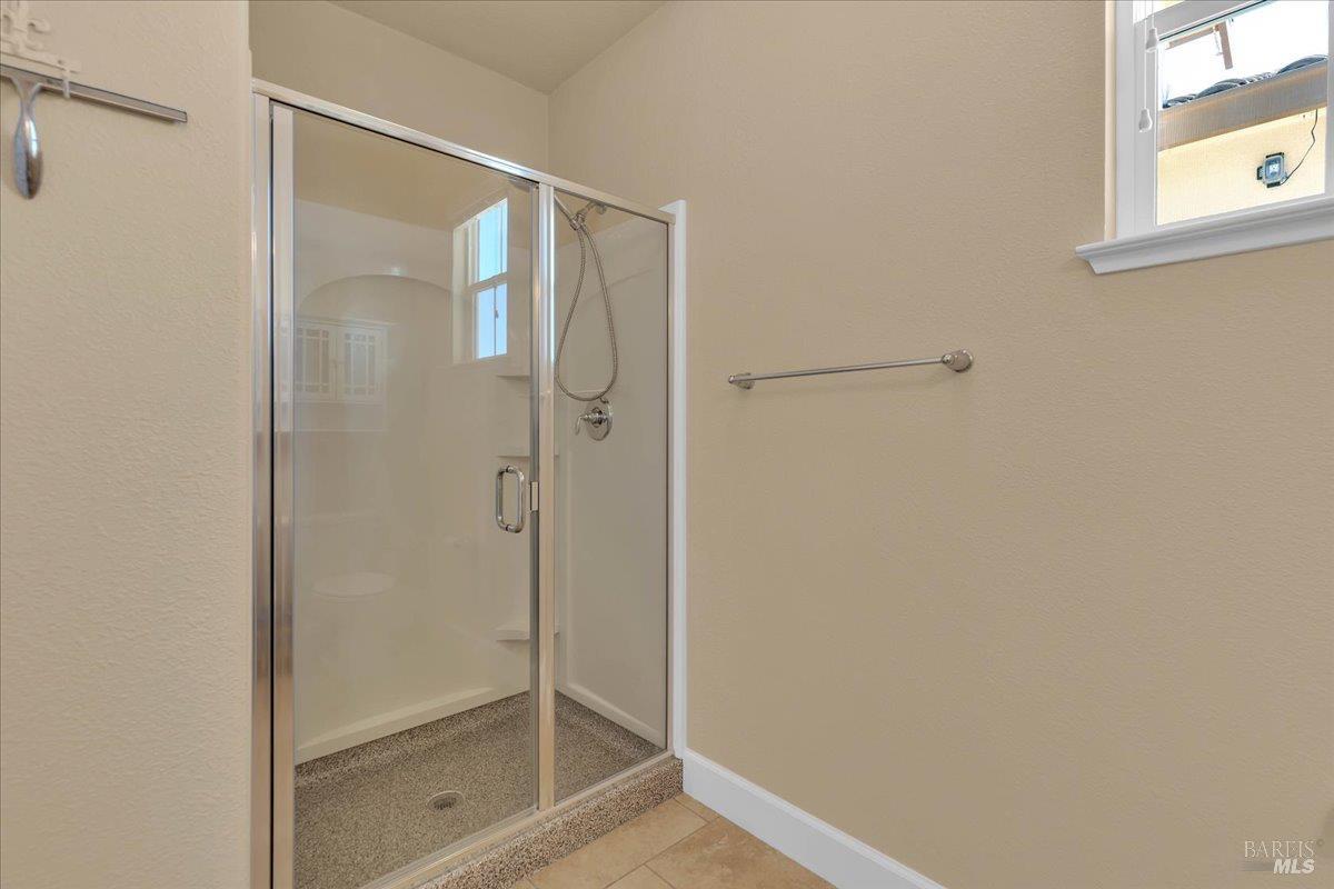 331 Frisbie Circle Vacaville CA 95688