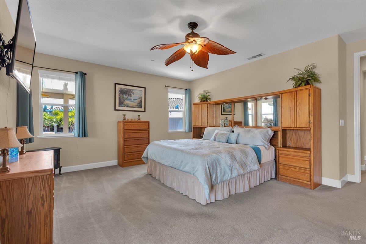 331 Frisbie Circle Vacaville CA 95688