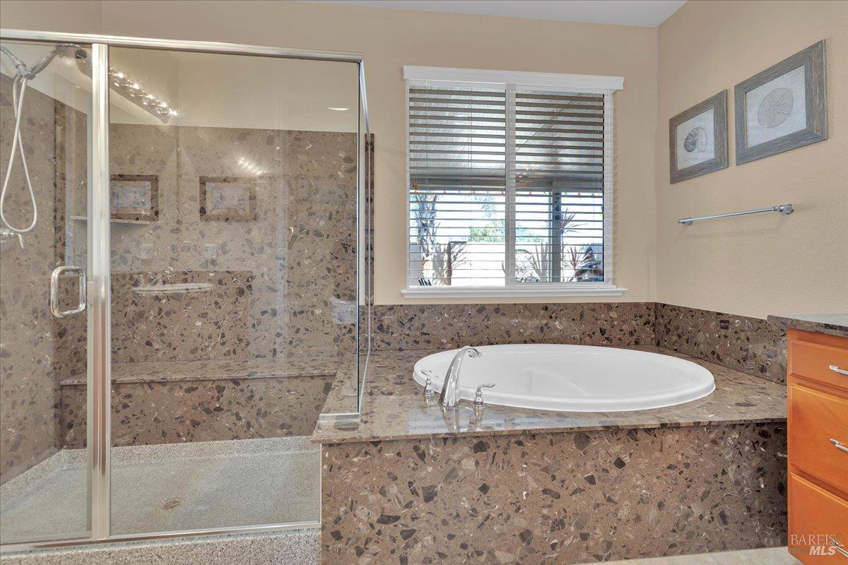 331 Frisbie Circle Vacaville CA 95688