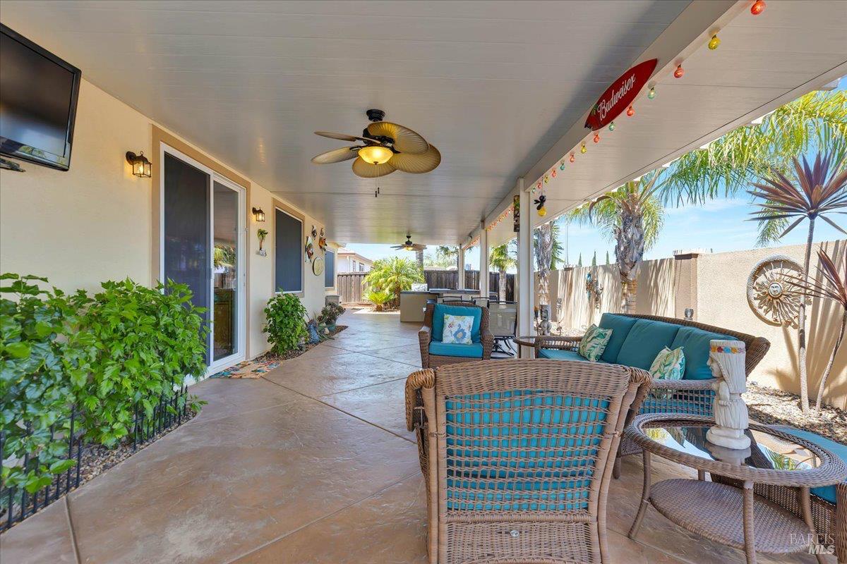 331 Frisbie Circle Vacaville CA 95688