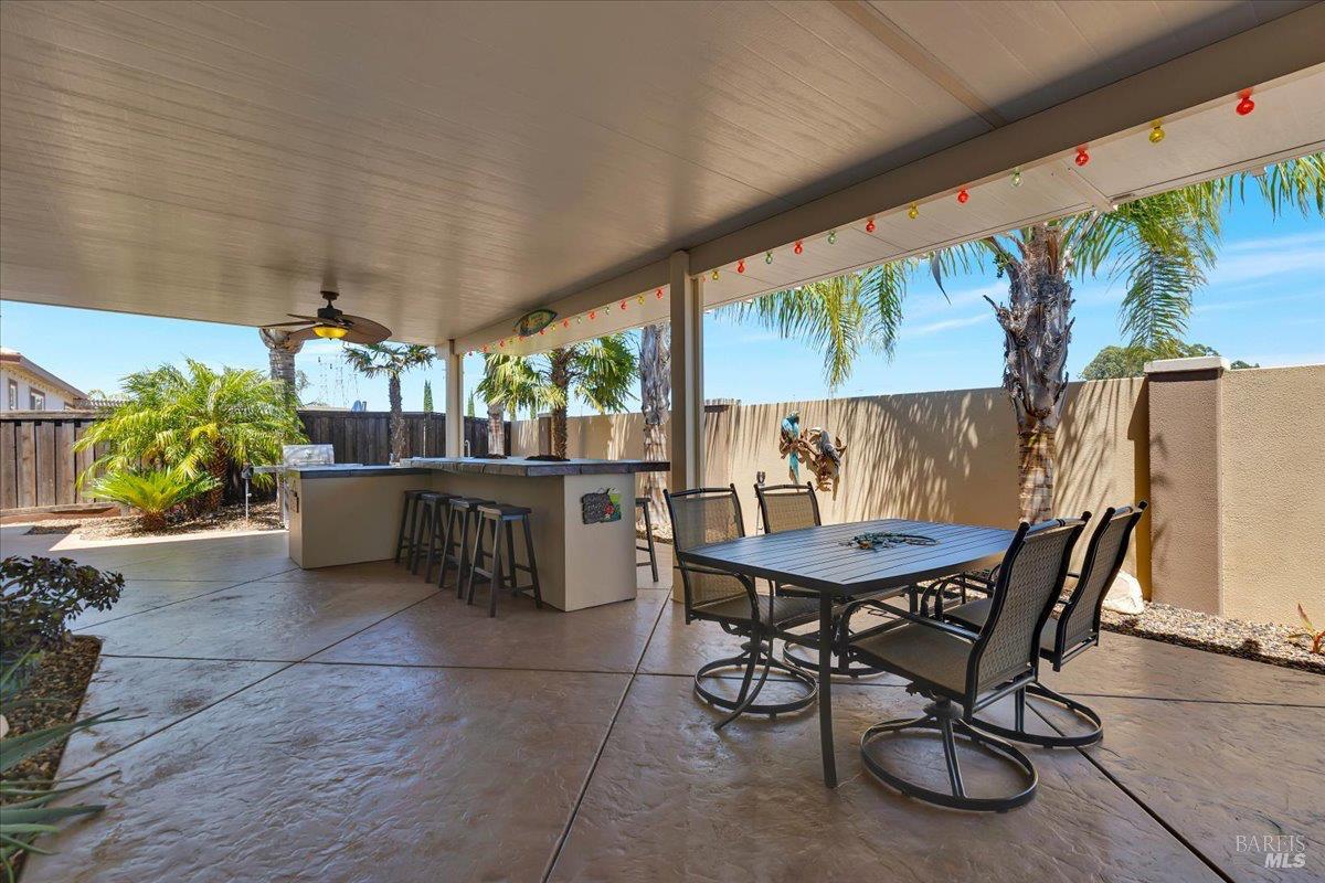 331 Frisbie Circle Vacaville CA 95688