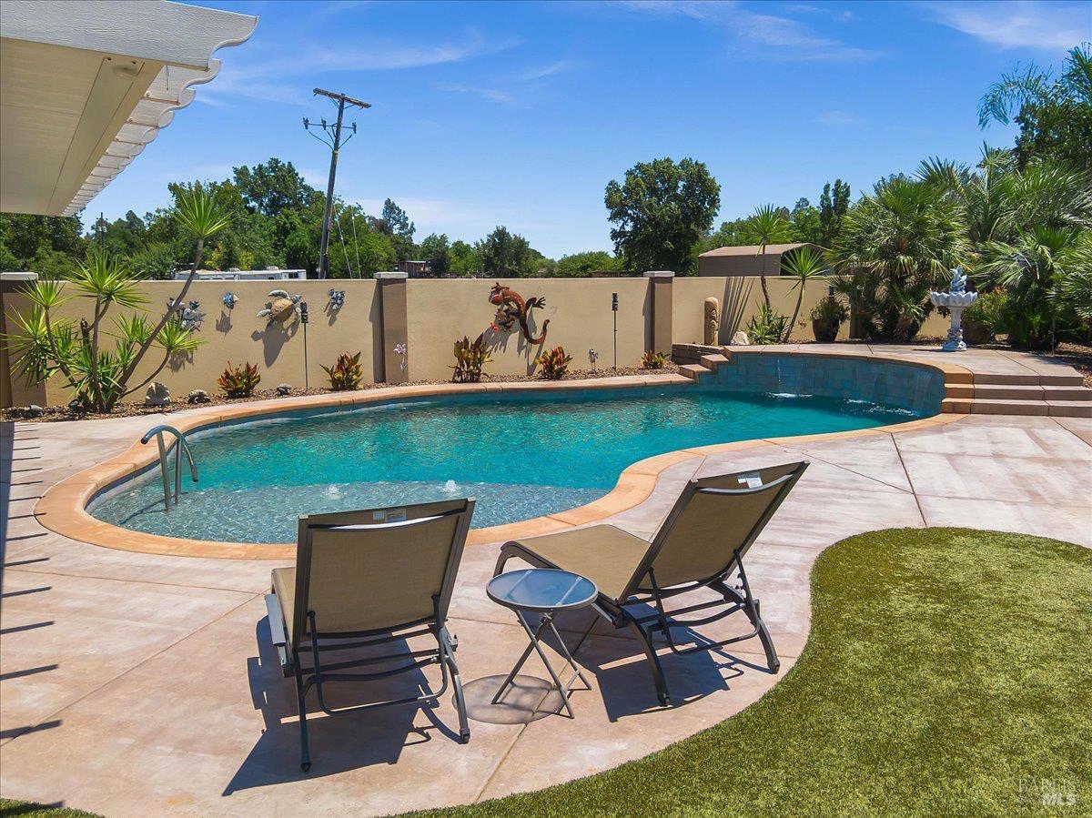 331 Frisbie Circle Vacaville CA 95688
