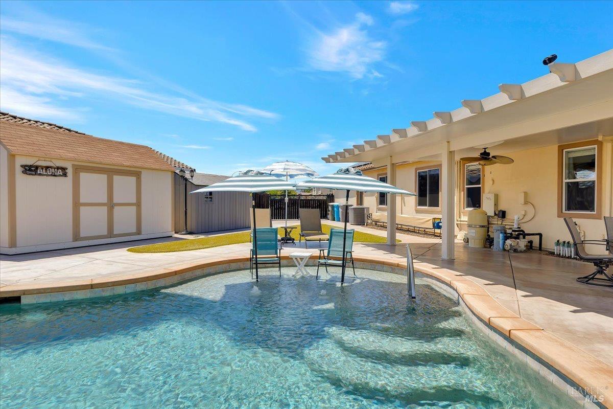331 Frisbie Circle Vacaville CA 95688