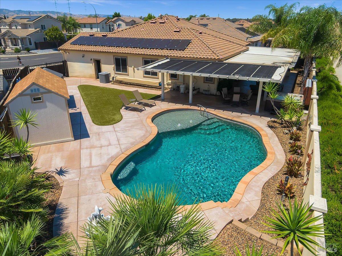 331 Frisbie Circle Vacaville CA 95688