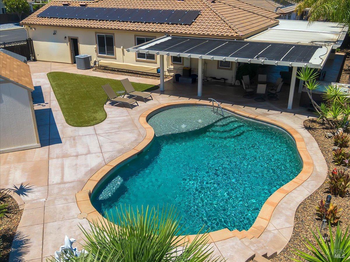 331 Frisbie Circle Vacaville CA 95688