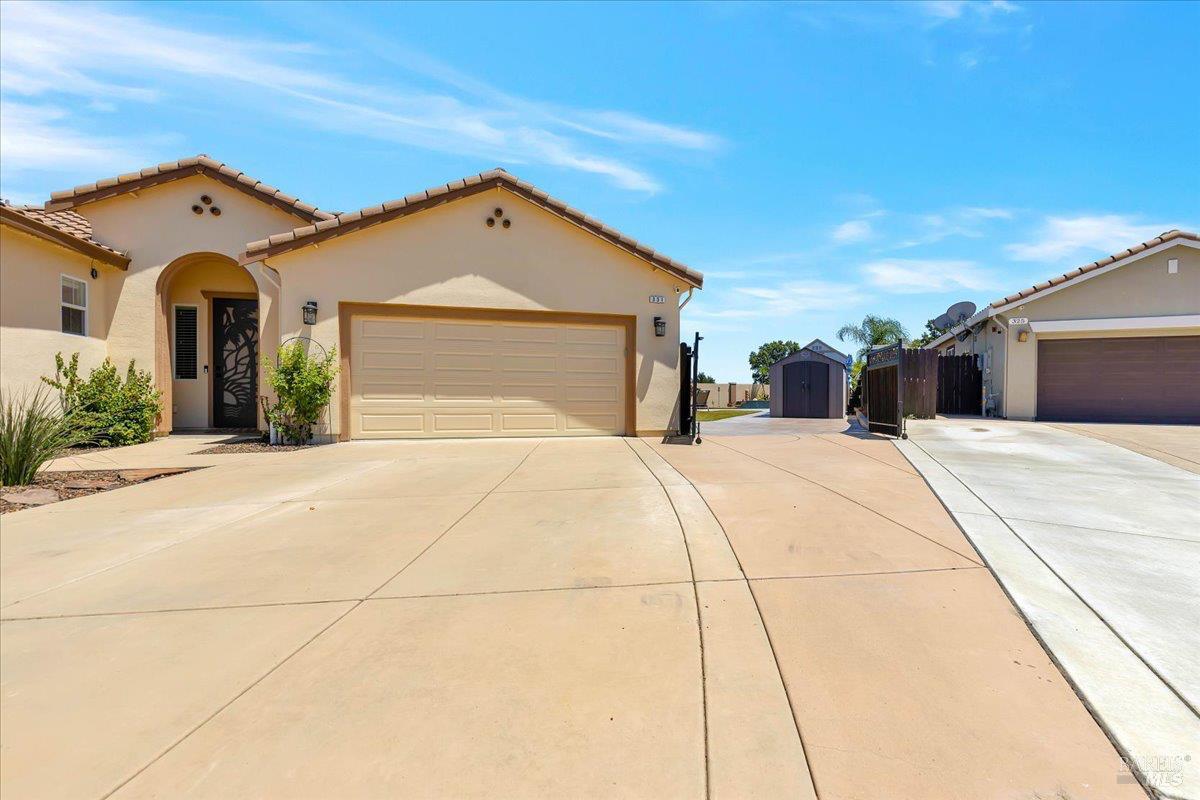 331 Frisbie Circle Vacaville CA 95688