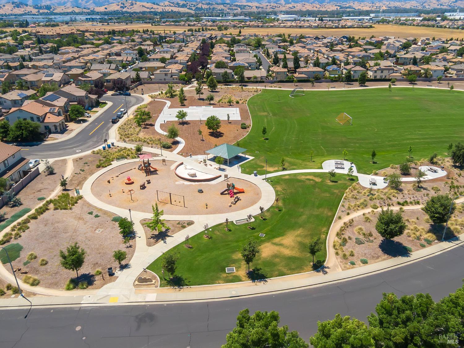 331 Frisbie Circle Vacaville CA 95688