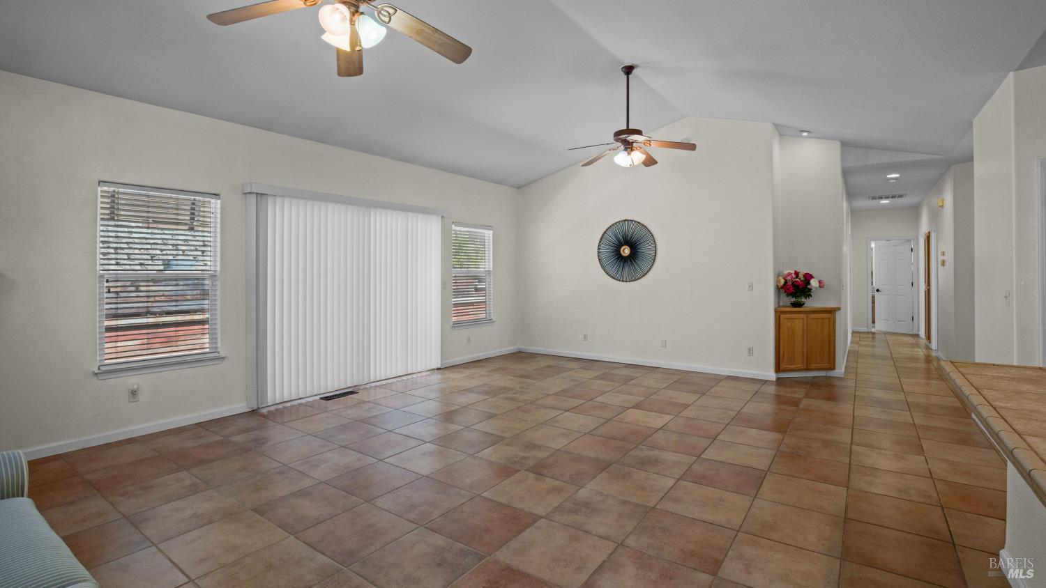 19516 N Mountain Meadow Hidden Valley Lake CA 95467
