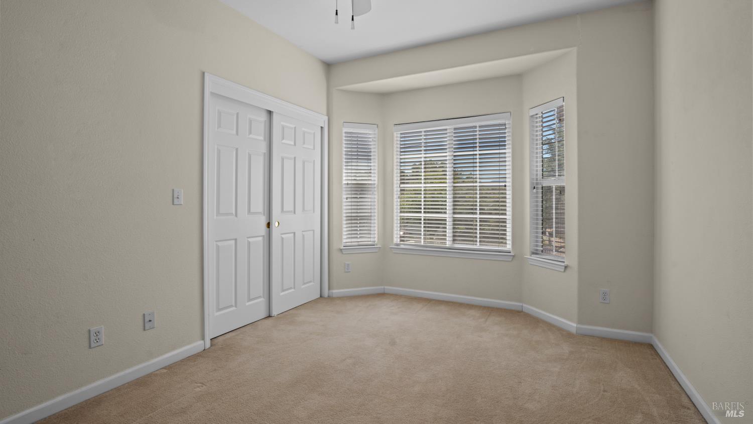 19516 N Mountain Meadow Hidden Valley Lake CA 95467