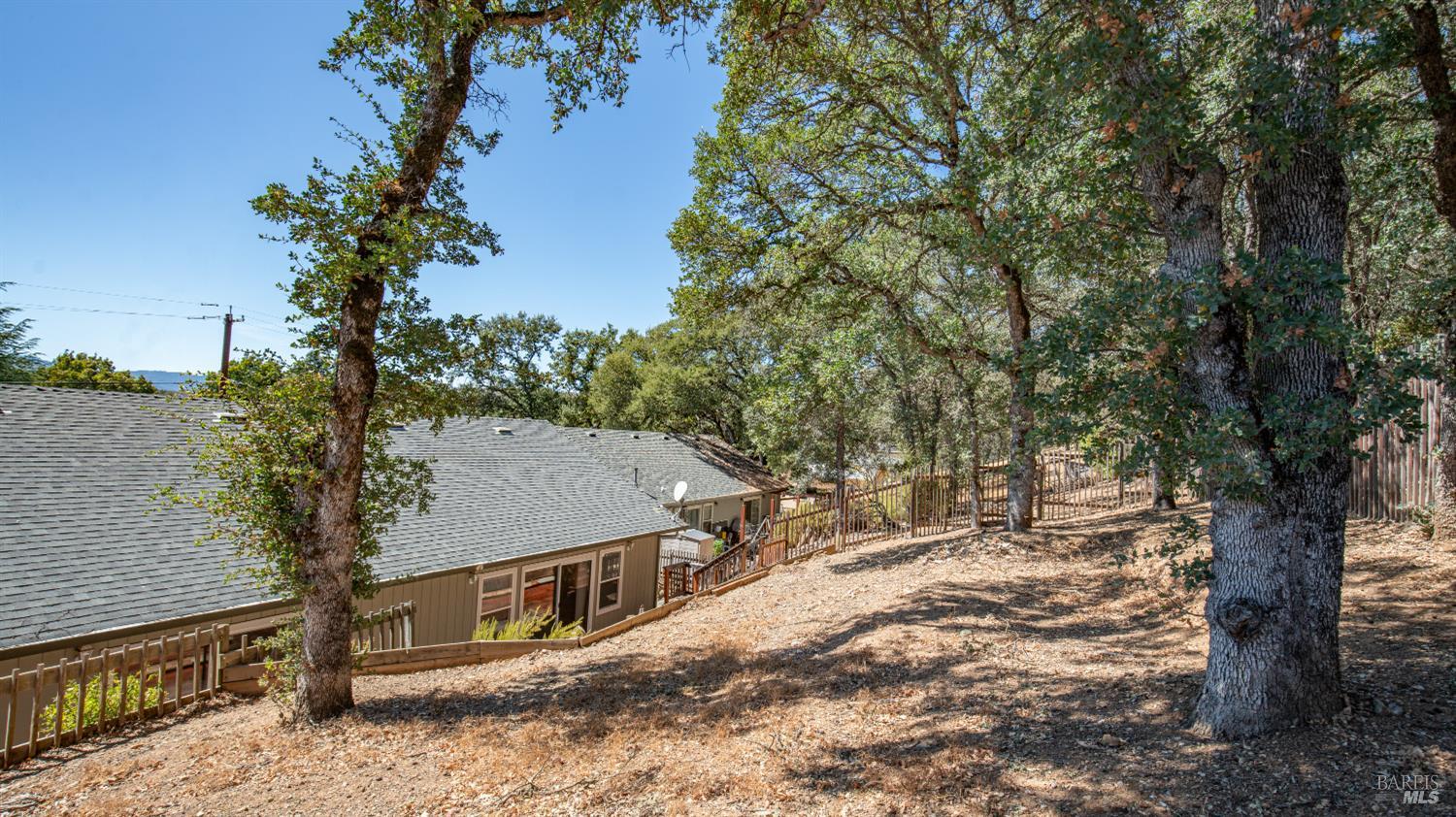 19516 N Mountain Meadow Hidden Valley Lake CA 95467