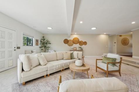 5116 Oak Park Way Santa Rosa CA 95409