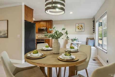 5116 Oak Park Way Santa Rosa CA 95409