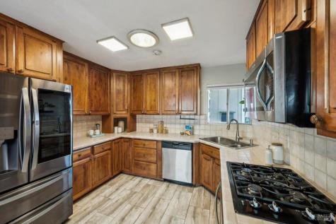 5116 Oak Park Way Santa Rosa CA 95409