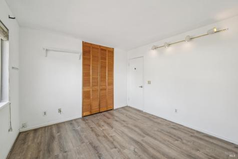 5116 Oak Park Way Santa Rosa CA 95409