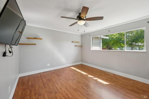 5116 Oak Park Way Santa Rosa CA 95409