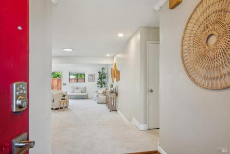 5116 Oak Park Way Santa Rosa CA 95409