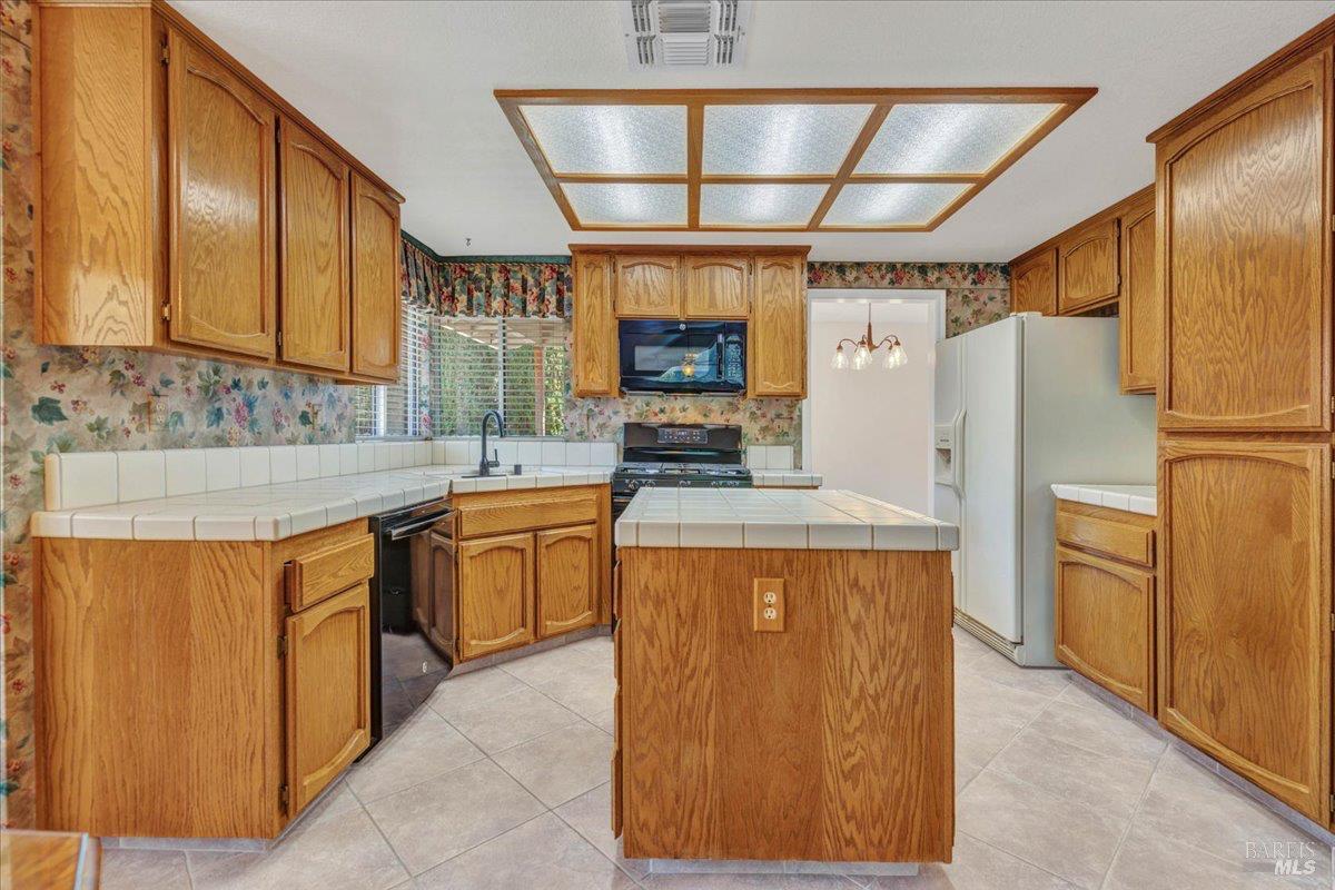 724 Chelmsford Court Vacaville CA 95688