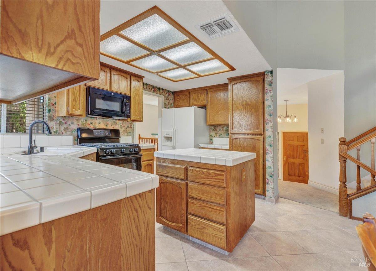 724 Chelmsford Court Vacaville CA 95688