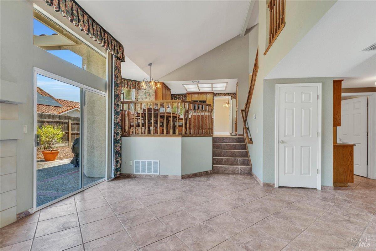 724 Chelmsford Court Vacaville CA 95688