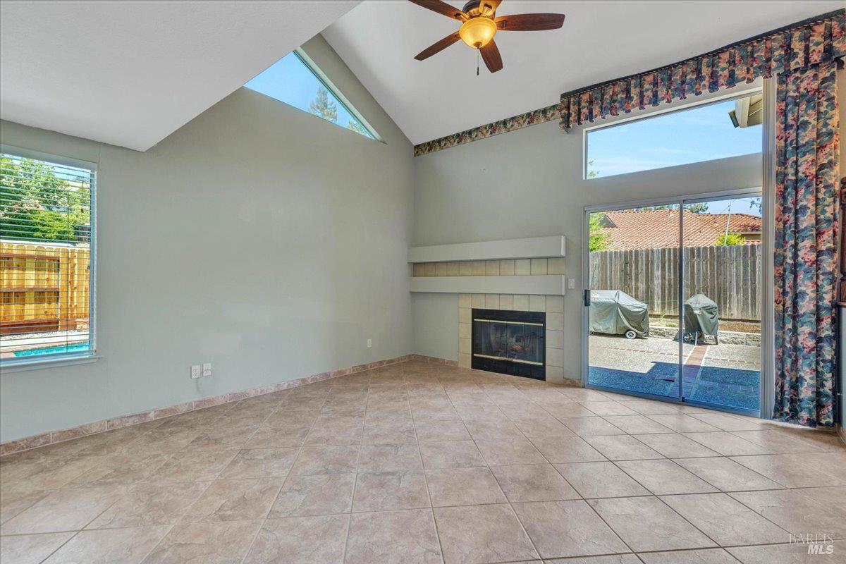 724 Chelmsford Court Vacaville CA 95688