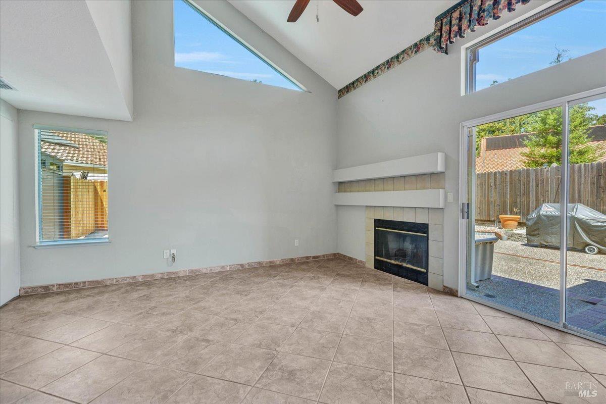 724 Chelmsford Court Vacaville CA 95688