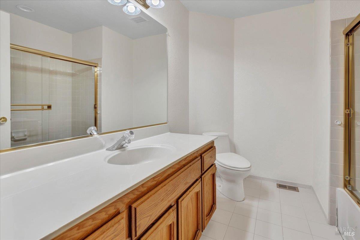 724 Chelmsford Court Vacaville CA 95688