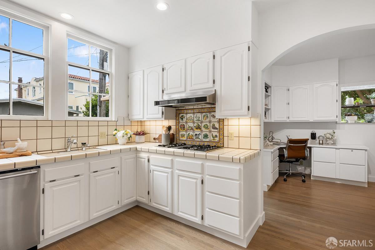 2720 Lake Street San Francisco CA 94121