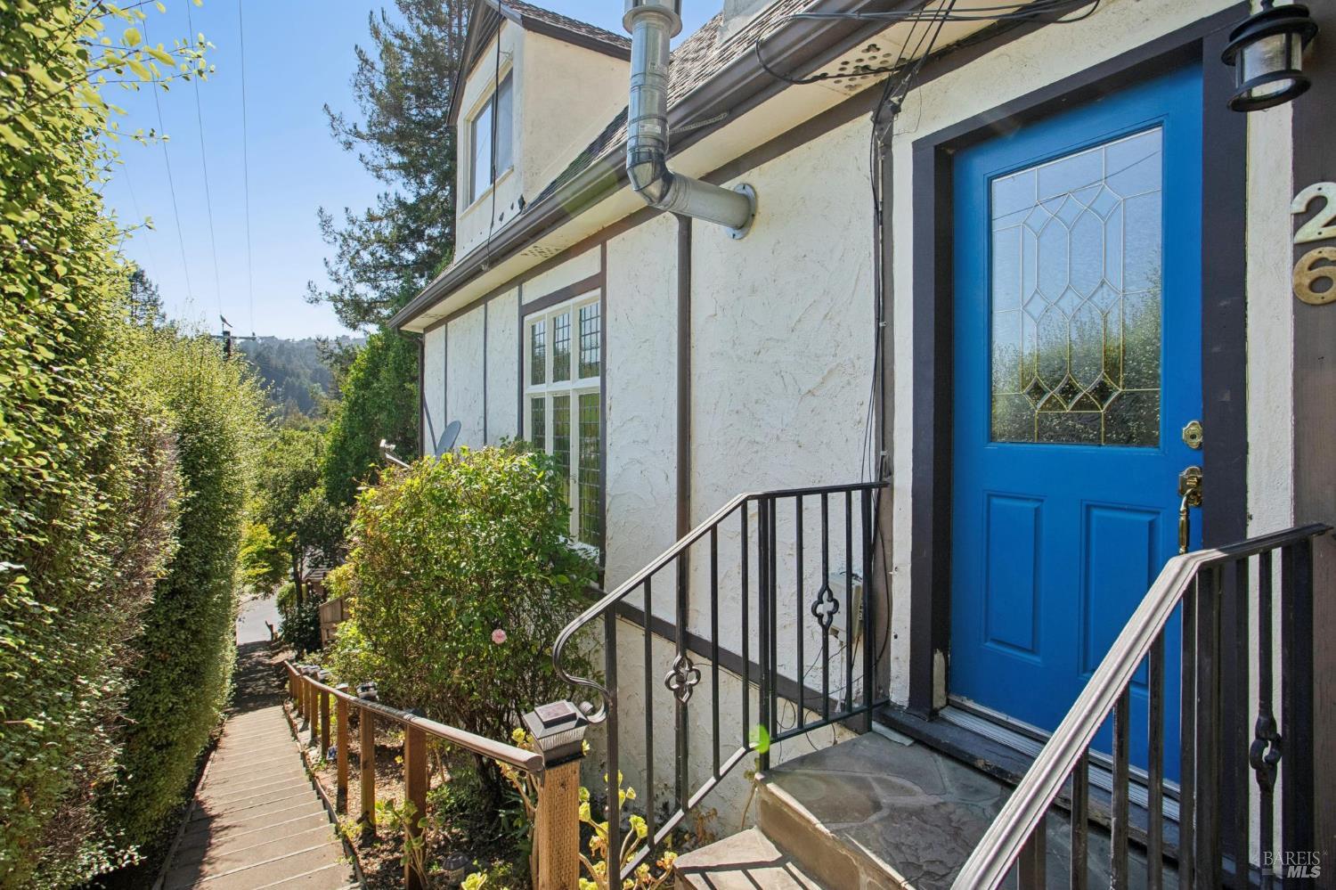 26 Circle Avenue Mill Valley CA 94941